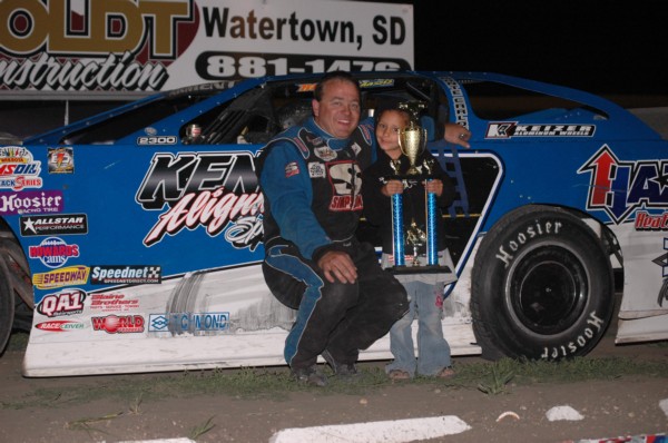 2013 X A KENT ARMENT-TROPHY 728.jpg