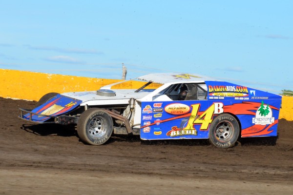2013 MW 14 JON BEEBE 728.jpg
