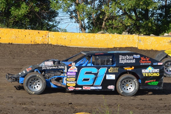 2013 MW 61 ZACH LaQUA 728A.jpg