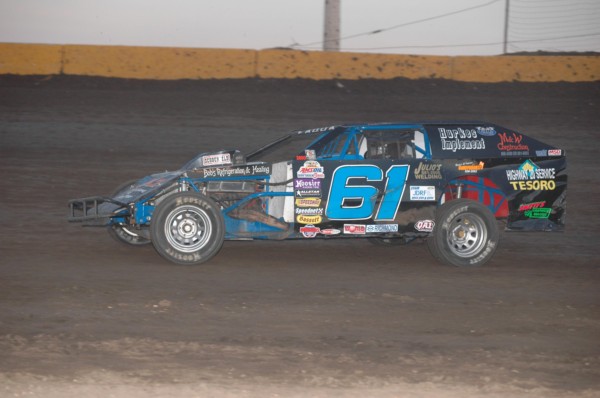 2013 MW 61 ZACH LaQUA 728B.jpg