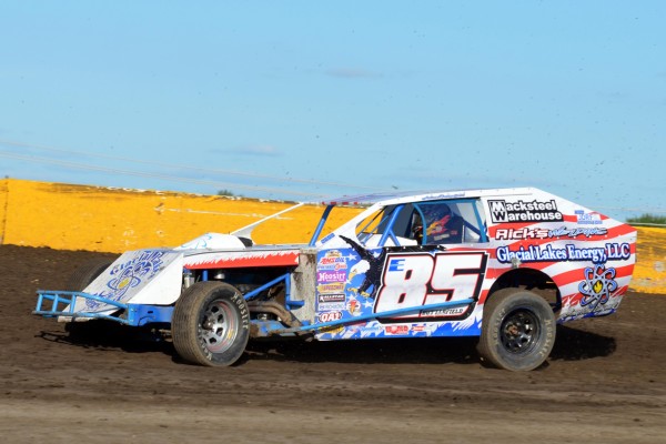 2013 MW 85 ADAM BUTTERFIELD 728.jpg