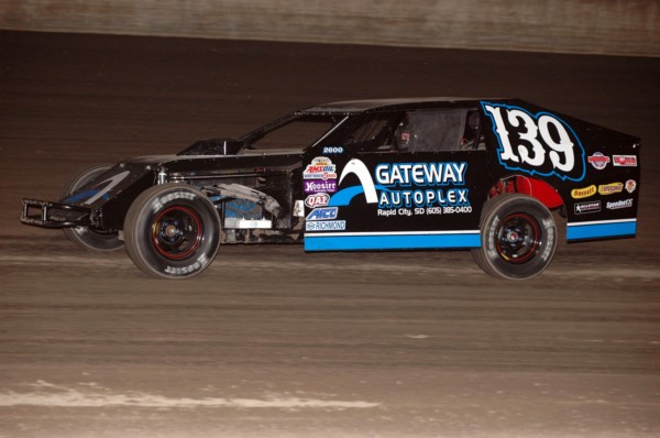 2014 MW 139 RYAN FEATHERSTONE 516.jpg