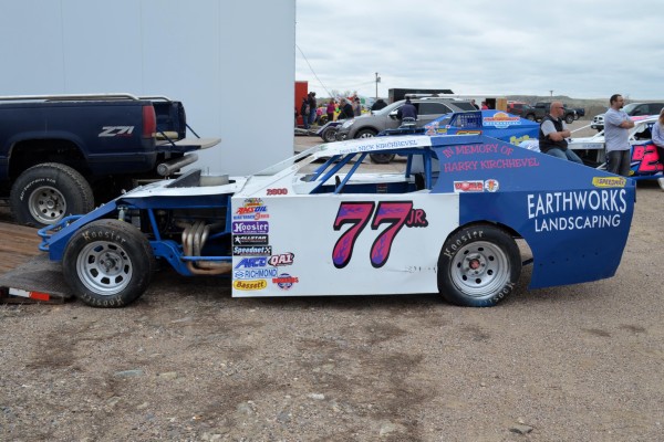 2014 MW 77 NICK KIRCHHEVEL 53.jpg