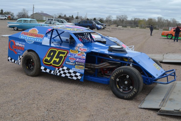 2014 MW 95 MIKE KRESS 53.jpg