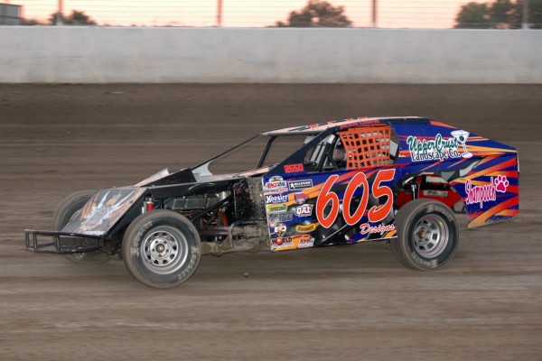 2014 MW 605 MITCH LEONE 718B.jpg