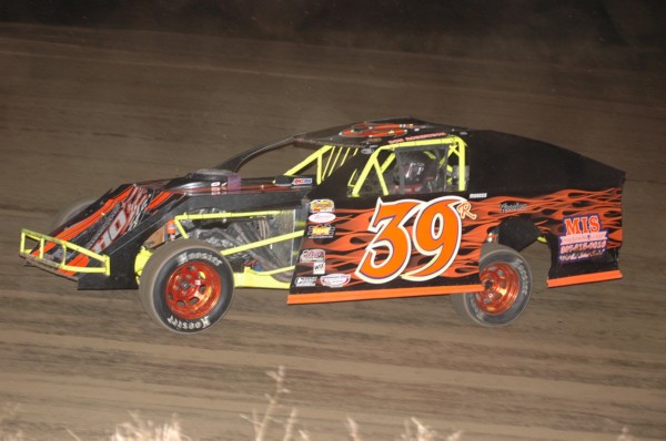 2014 M 39 DON ROBERTSON 829B.jpg