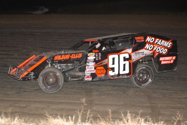 2014 M 96 TRACY DOMAGOLA 831.jpg