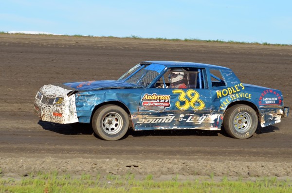 2014 B 38 LENARD LUSTFIELD 75A.jpg