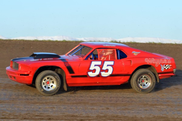 2014 V 55 WAYNE OFTEDAHL 75.jpg