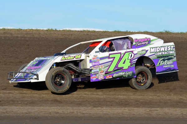 2014 MW 74 DARYL GREGOIRE 75B.jpg