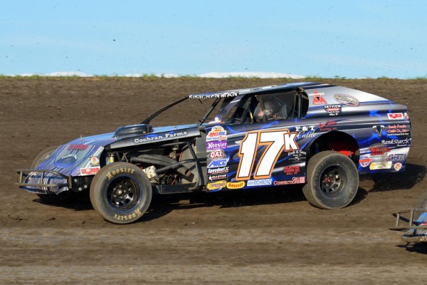 2014 MW 17 ANDREW KIRSCHENMANN 75B.jpg