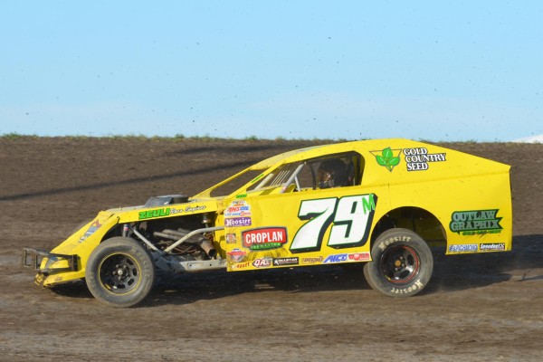 2014 MW 79 JOSH ROGGATZ 75B.jpg