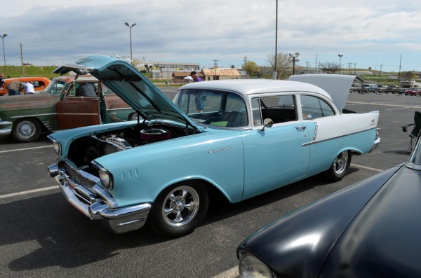 57 CHEVY 1.jpg