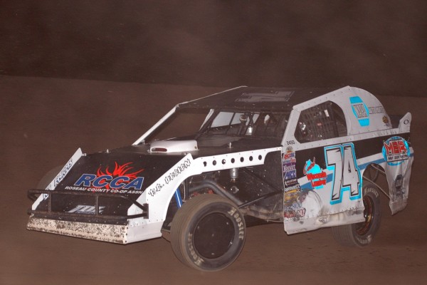 2014 M 74 DUSTIN WAHL 919.jpg