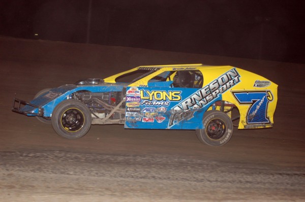 2014 MW 7 BRODIE JAHNER 919.jpg