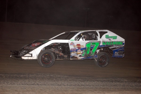 2014 MW 17 ZACH DOCKTER 919.jpg