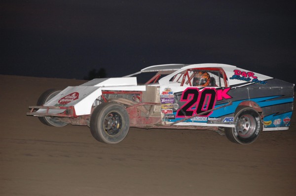2014 MW 20 KYLE LOVCIK 919A.jpg