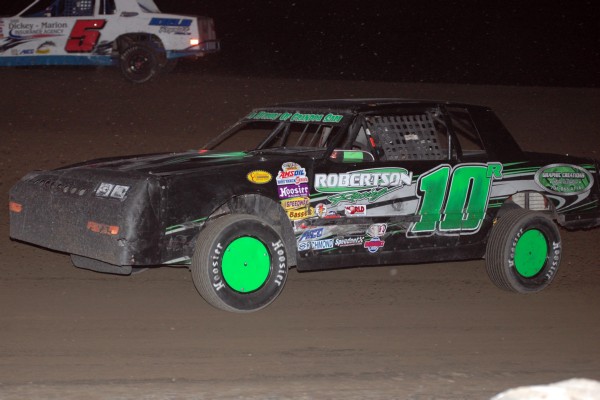 2014 ST 10 TRAVIS ROBERTSON 919A.jpg