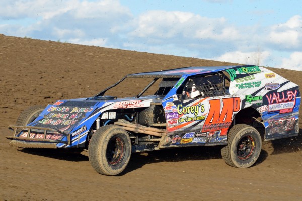 2014 MW 44 CHRIS VANMILL 920.jpg
