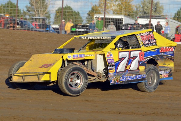 2014 MW 77 RYAN SCHROEDER 920A.jpg