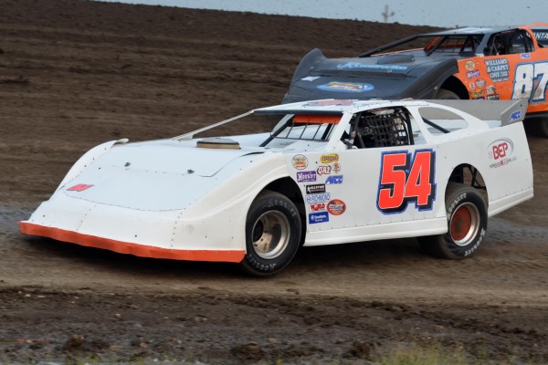 2015 A 54 NICK GUTHMILLER 73.jpg