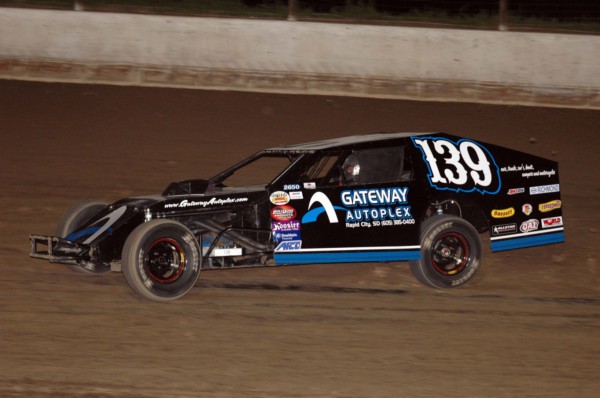 2015 MW 139 RYAN FEATHERSTONE 612.jpg