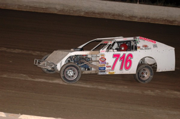 2015 MW 716 JAKE DIMOND 731A.jpg