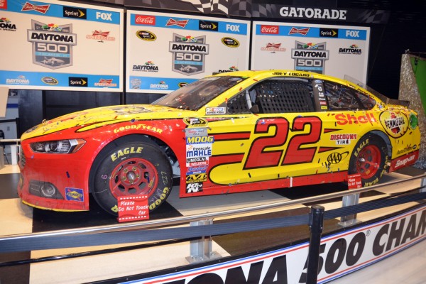 2015 22 JOEY LOGANO 222.jpg