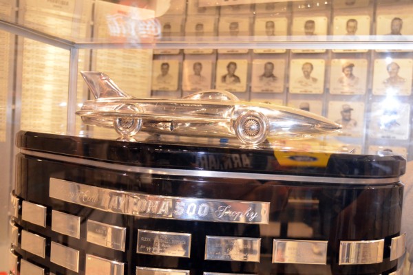 2015 X THE TROPHY 222.jpg