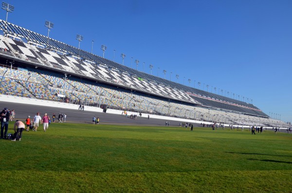 2015 X THIS PLACE IS HUGE 222D.jpg