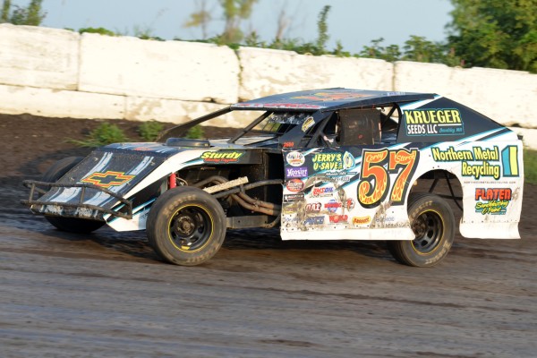 2015 MW 57 COREY STORCK 814A.jpg