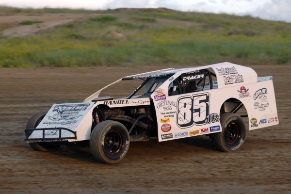 2015 MW 85 SHAWN PUDWILL 620.jpg