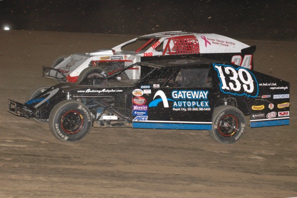 2015 X MW FEATHERSTONE VS BAUMAN 66.jpg