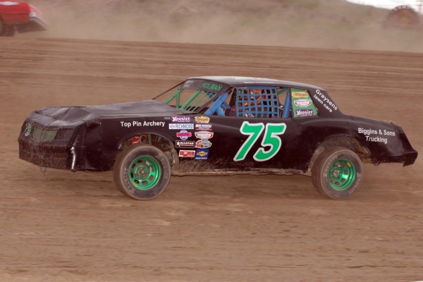 2015 B 75 DON HOLMAN 66.jpg