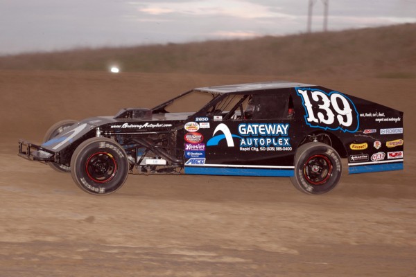 2015 MW 139 RYAN FEATHERSTONE 66A.jpg
