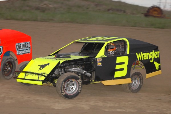 2015 M 3 JOHN ROBERTSON 66B.jpg