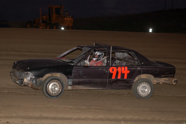 2015 MB 914 KEN POST  66.jpg