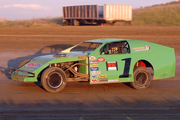 2015 MW 1 ERIC MASS 711.jpg