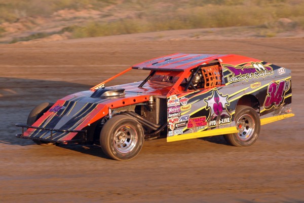 2015 MW 34 ROB HOFFMAN 711A.jpg