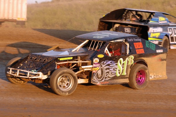 2015 MW 81 EARL BAXTER 711B.jpg