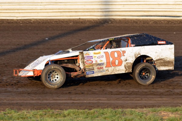 2015 MW 18 SCOTT PHILLIPS 815A.jpg