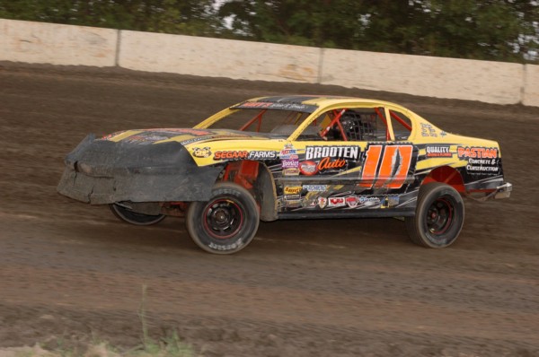 2015 ST 10 JUSTIN VOGEL 813A.jpg