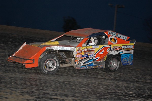 2015 IM 4 NOLAN OLMSTEAD 926A.jpg