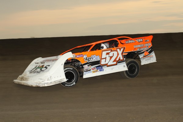 2016 A 52 DAVE MCDONALD 722A.jpg