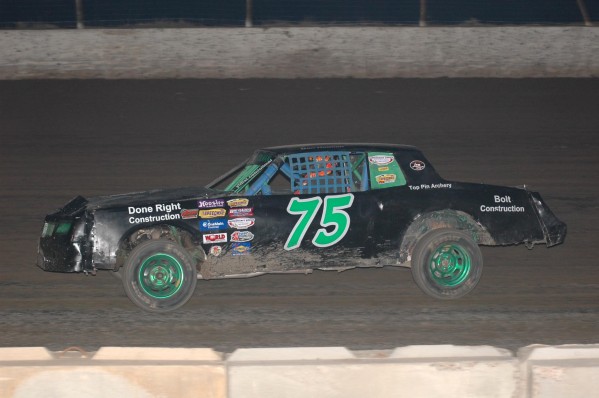 2016 B 75 DON HOLMAN 527.jpg