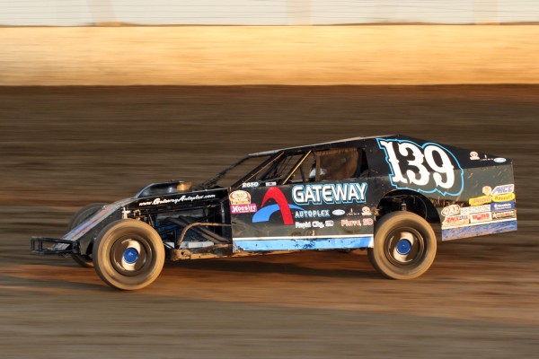 2016 MW 139 RYAN FEATHERSTONE 624.jpg