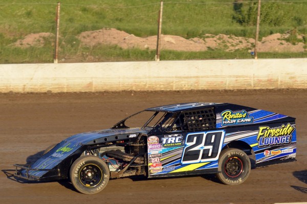 2016 MW 29 TY MILLER 63B.jpg