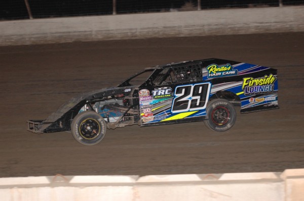 2016 MW 29 TY MILLER 63C.jpg