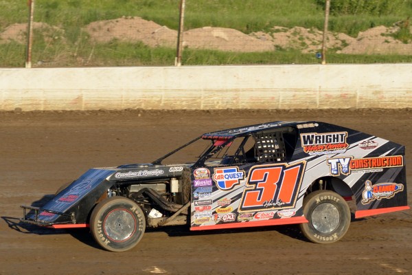 2016 MW 31 KYLE HARKIN 63A.jpg