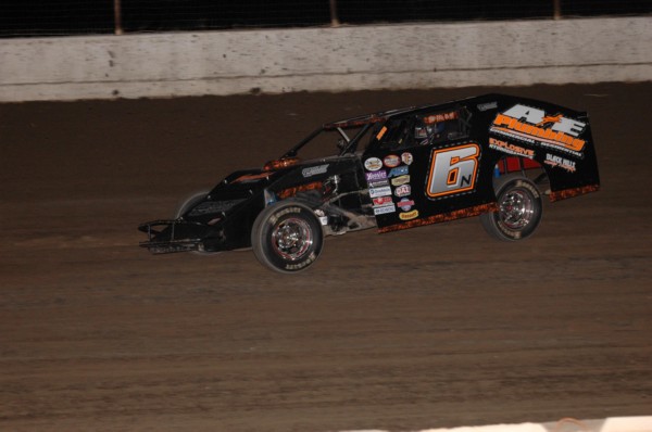 2016 MW 6 JAMIE NEUMILLER 729.jpg